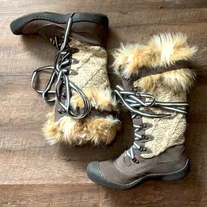 Tall Muk Luk Winter Boots with Fur
